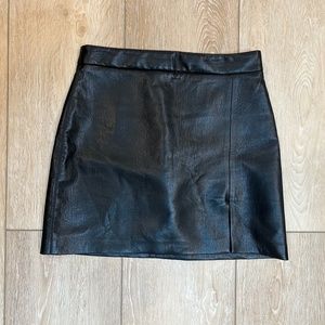 Wilfred Patio Mini Skirt